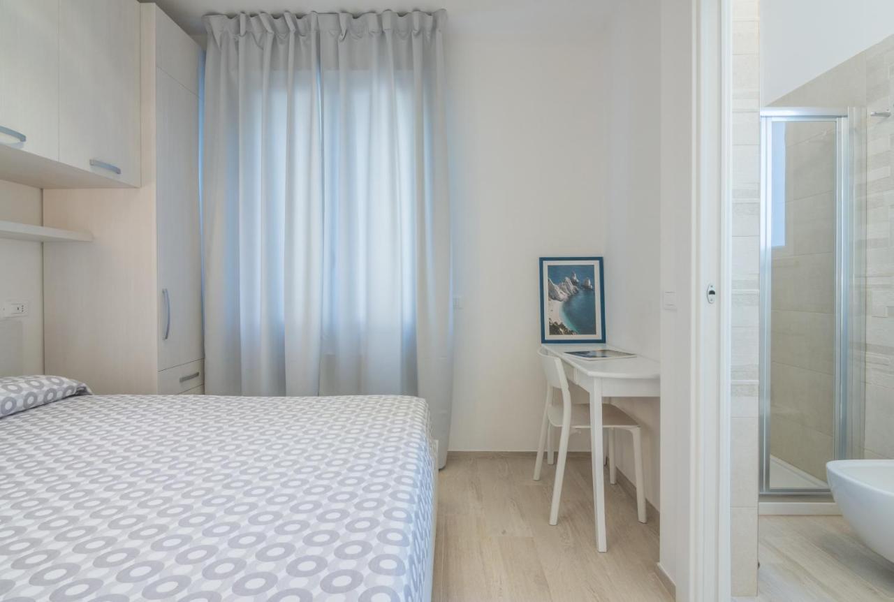 Mare Di Stelle Bed & Breakfast ซีโรโล ภายนอก รูปภาพ