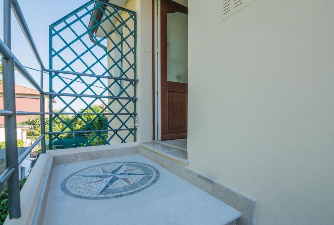 Mare Di Stelle Bed & Breakfast ซีโรโล ภายนอก รูปภาพ