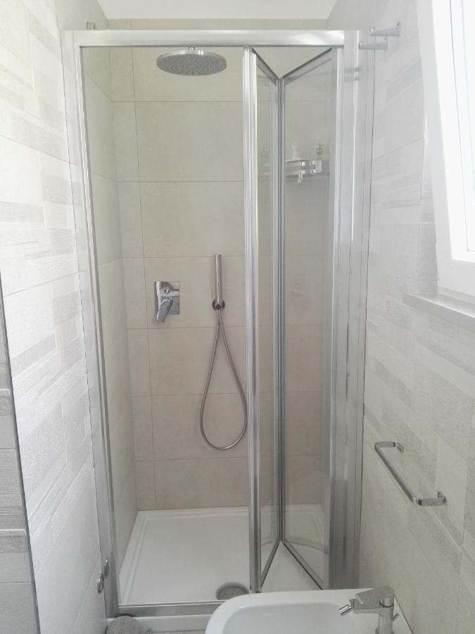 Mare Di Stelle Bed & Breakfast ซีโรโล ภายนอก รูปภาพ